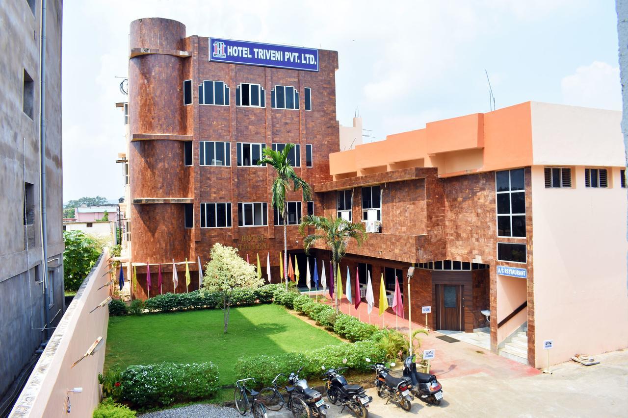 Hotel Triveni Balangir Exterior foto
